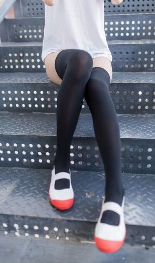 伦理2男一女3p_BD国语全集在线观看
